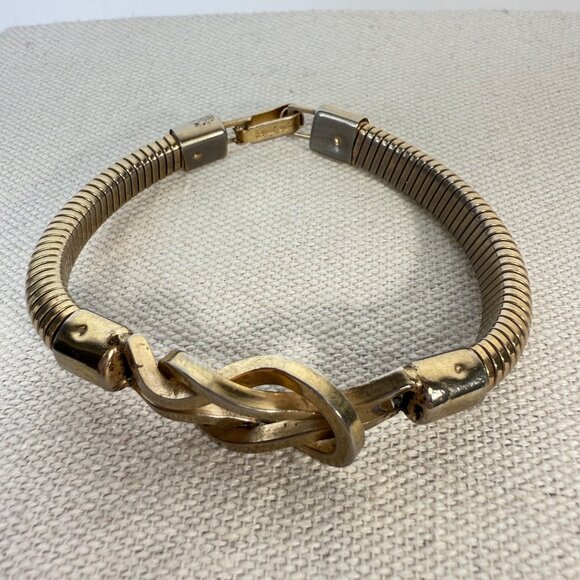 Brookcraft Knot Bracelet Signed Gold-Tone Vintage - Picture 5 of 9